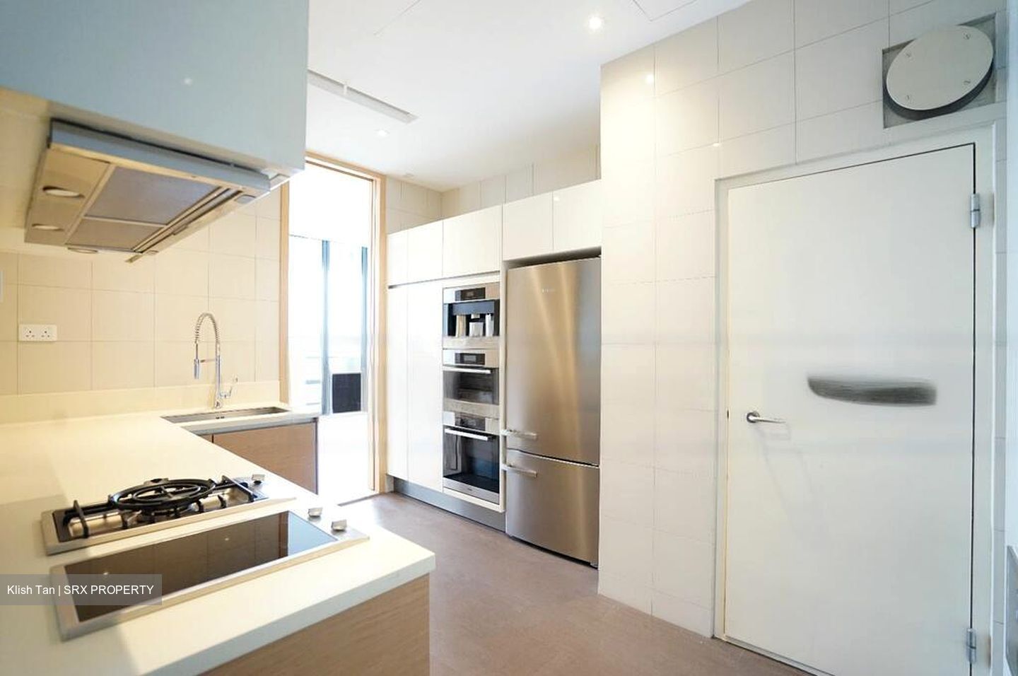 Nouvel 18 (D10), Condominium #456056321